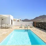 فيلة Muzu By